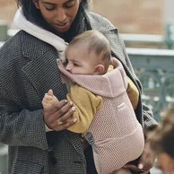 BabyBjörn Move Bæresele 3D Mesh, Dusty Pink 8 BabyBjörn Move Bæresele 3D Mesh, Dusty Pink -jollyroom Salgsbutikk 099003 1242 3a