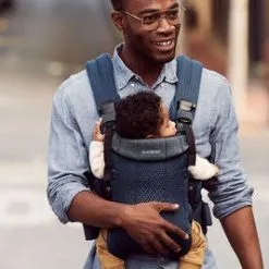 BabyBjörn Harmony Bæresele 3D Mesh Inkl Smekke, Navy Blue 15 BabyBjörn Harmony Bæresele 3D Mesh Inkl Smekke, Navy Blue -jollyroom Salgsbutikk 688008 1242 4d