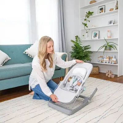 Aden + Anais Aden+ Anais 3-in-1 Transition Vippestol 2 Aden + Anais Aden+ Anais 3-in-1 Transition Vippestol - Bilde 2