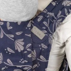 Fidella FlyClick Plus Halfbuckle Bæresele, Floral Touch/Eclipse Blue -jollyroom Salgsbutikk Fid HB 2184 3220 4b