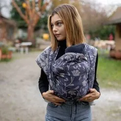 Fidella Bæresjal, Floral Touch/Eclipse Blue -jollyroom Salgsbutikk Fid jc 2184 0004 3220 3