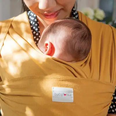 Babylonia Tricot-slen Eco Bæresjal, Amber Gold 2 Babylonia Tricot-slen Eco Bæresjal, Amber Gold - Bilde 2